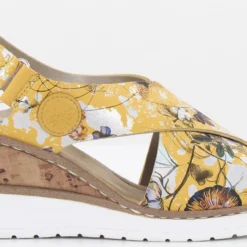 Rieker Kiilasandaalit V35H6-90 Keltainen